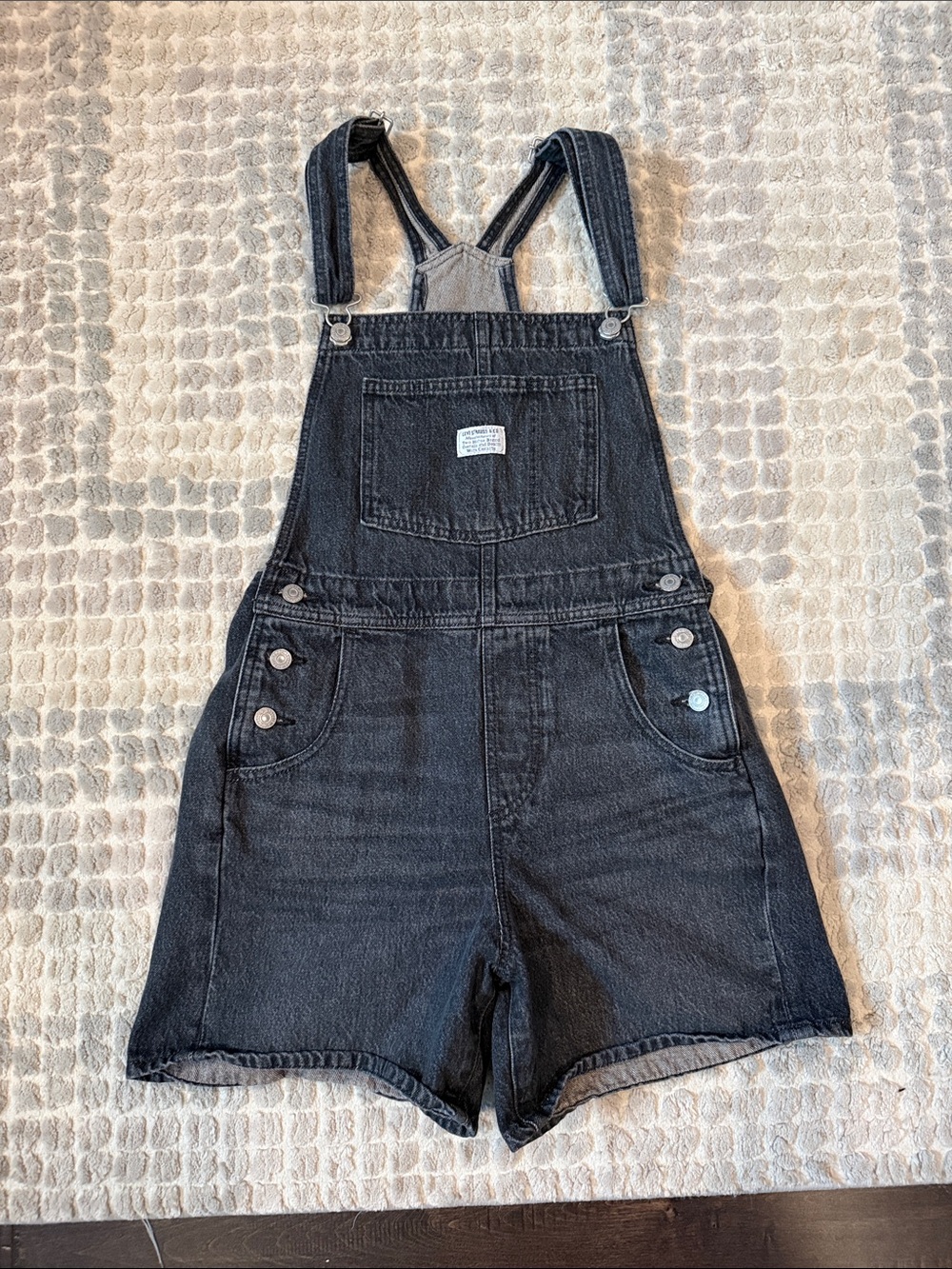 Levi’s Shorts Overalls small